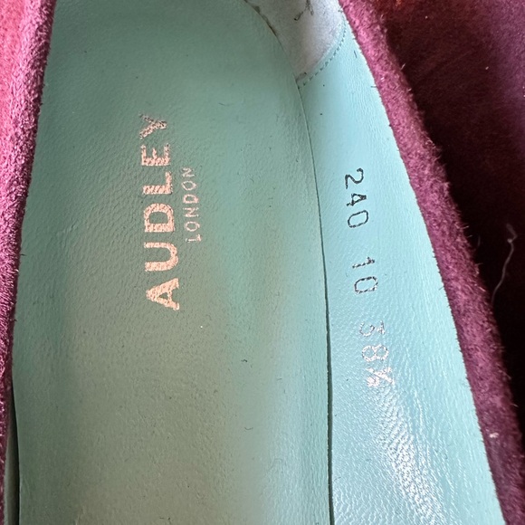 Audley size 38.5 or 8 purple suede pumps - Picture 4 of 8